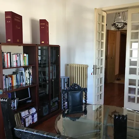 Attico Vista Mare Apartment