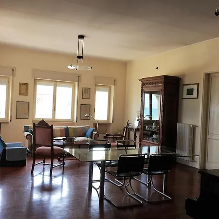 Attico Vista Mare Apartment